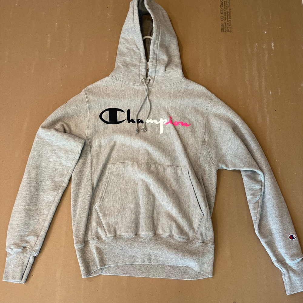 “Small” Champion Reverse Weave Sweatshirt